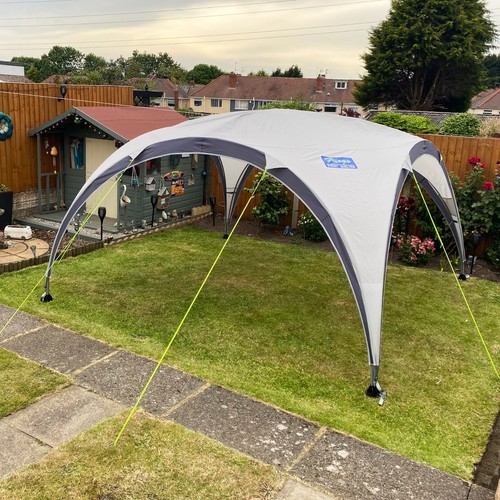 Event shelter garden - event,